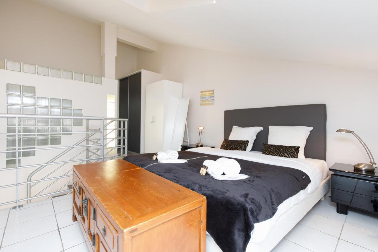 Aya's Duplex Yourhosthelper Appartement